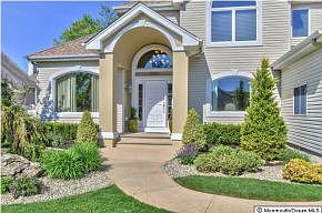 3rd image of 3304 Long Point Dr