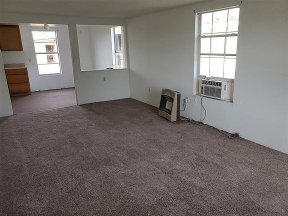 3rd image of 206 Northline Dr