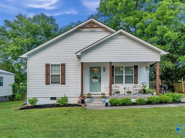 700 4th St NE, Arab, AL 35016