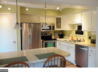 66 Walden St, Burnsville, MN 55337