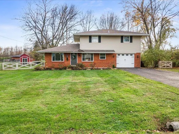 549 Anna Mae Dr, Cincinnati, OH 45244