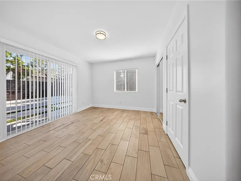 6904 N McLennan Ave — Photo 13