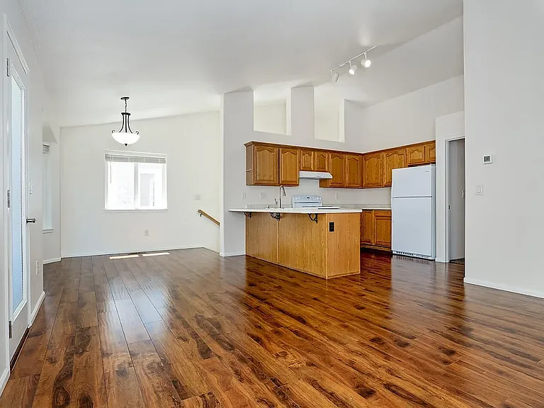 1224 N Modoc Ave #3 — Photo 4