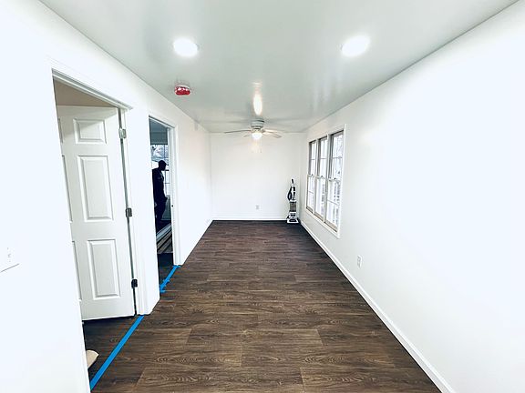 5th image of 1406 Woodland St #1