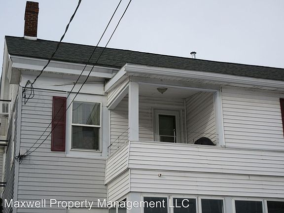 2nd image of 715 Hudson Ave #C