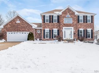 3957 Secretariat Dr, Florissant, MO 63034