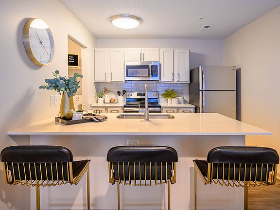 2nd image of 1100 Audubon Parc Dr #1304