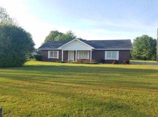 720 Spruce Rd, Graceville, FL 32440