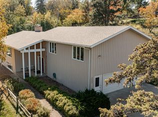 2403 Merrihills Dr SW, Rochester, MN 55902