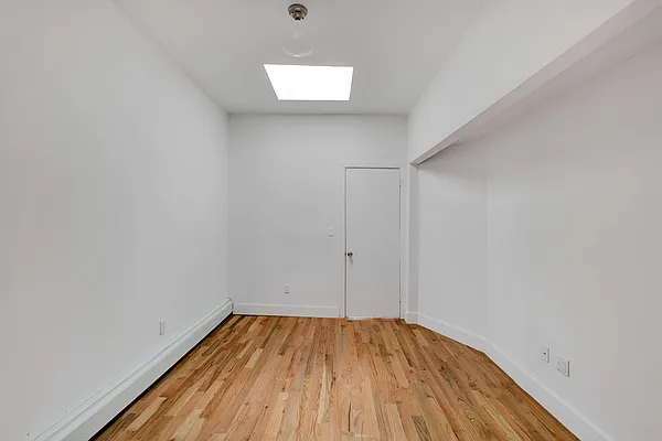 Rented by Brickwood BWR LLC | media 11