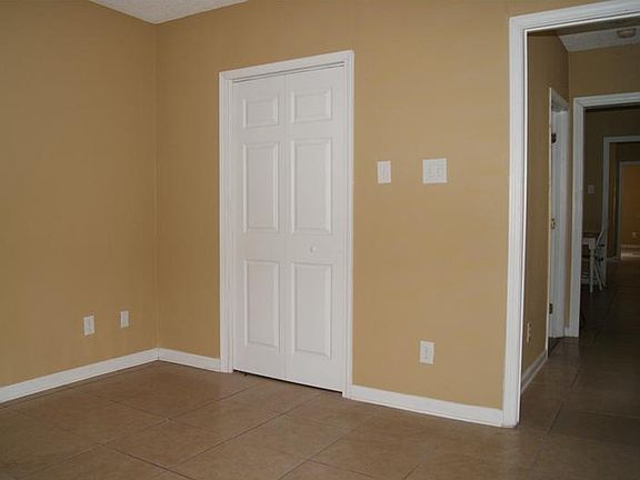 5th image of 3143 N Tonti St