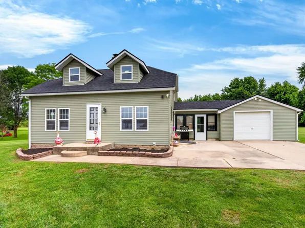 6718 Hitler Rd #2, Circleville, OH 43113