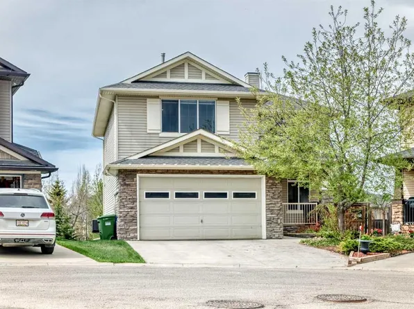 11 SE Cresthaven Bay SW, Calgary, AB T3B 5Y1