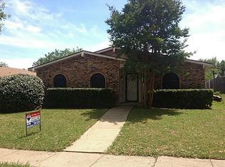 9202 Willowbrook Dr, Rowlett, TX 75088