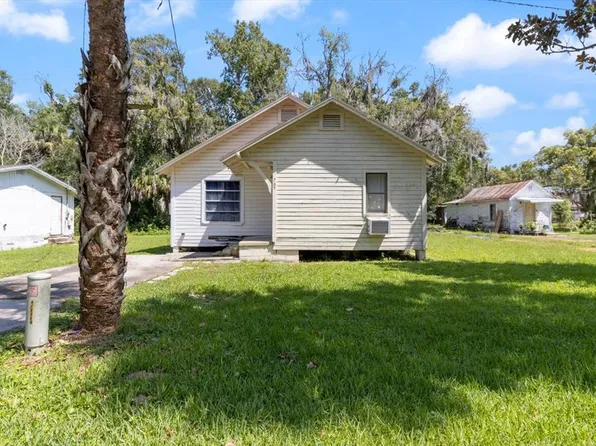 765 NE 6th Ter, Crystal River, FL 34428
