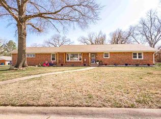 2221 W 11th Ave, Stillwater, OK 74074