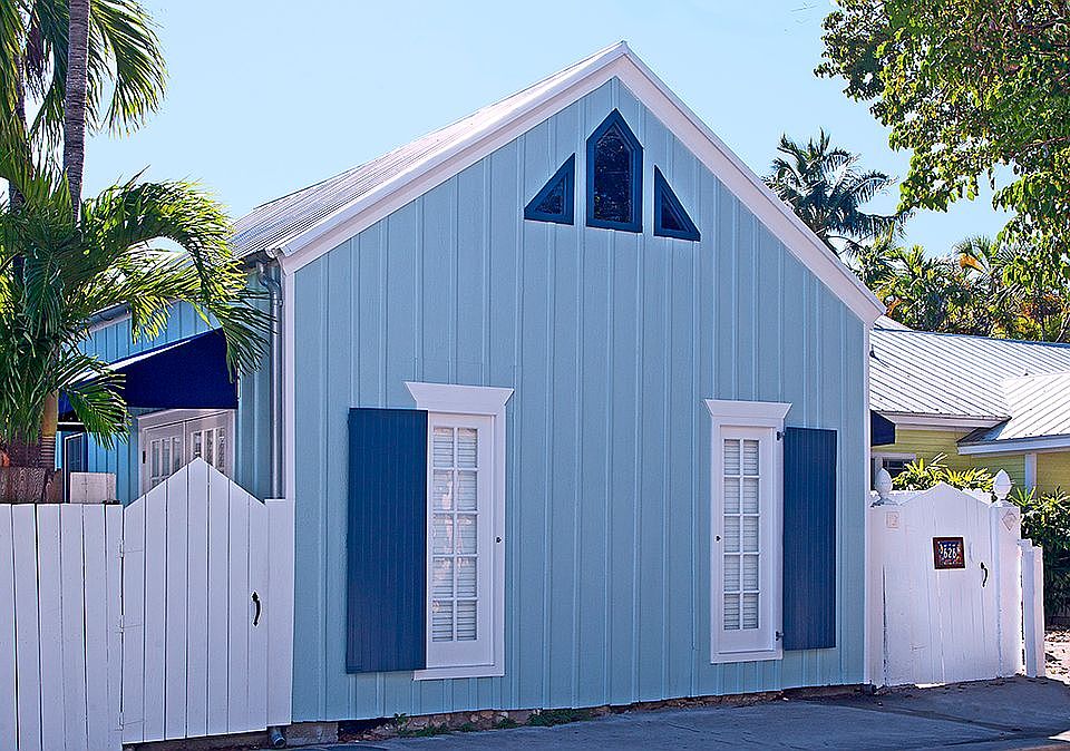 2nd image of 626 Caroline St
