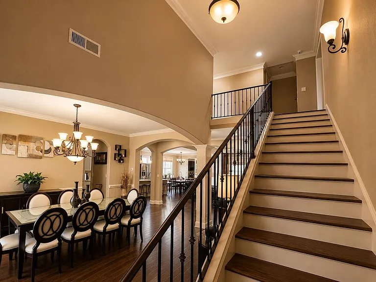 627 Catamount St — Photo 3