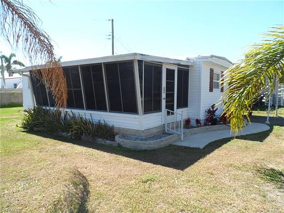 2nd image of 10 Henderson Dr