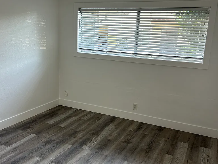 32633 Brenda Way #1 — Photo 5