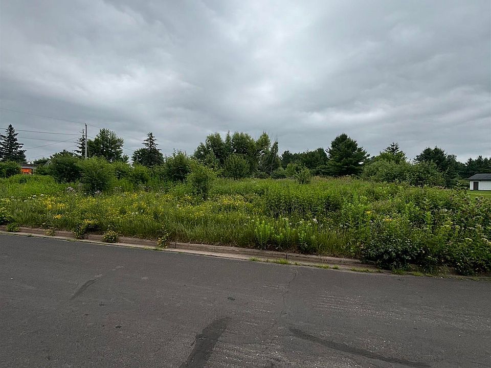 2nd image of 000 W 10th St