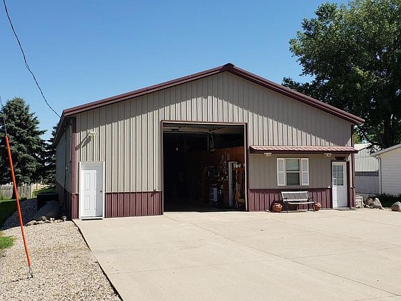 2nd image of 25442 140th St