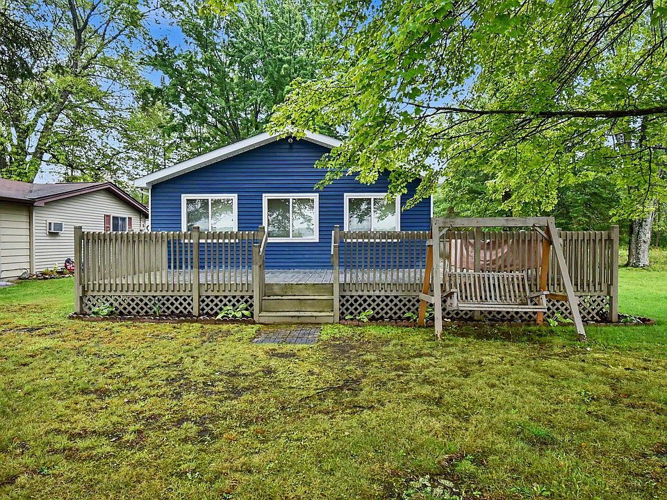 1st image of 2281 Royal Ln