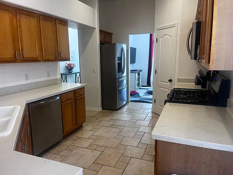 3530 Beach Haven Cove Dr — Photo 11