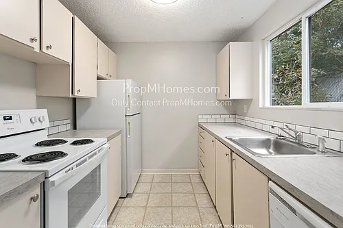 7640 SW 34th Ave Photo 1