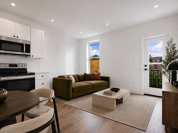 3rd image of 2014 41st St Floor 2