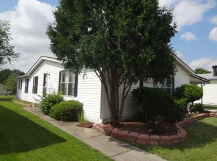 592 Mallard St, Rochester Hills, MI 48309