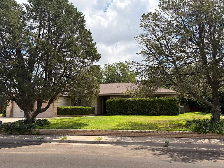 2026 N Rojo Dr — Photo 9