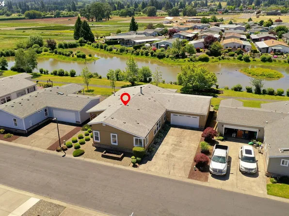 51427 SE Springlake Loop #113, Scappoose, OR 97056