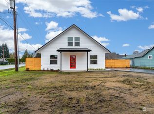 1417 S 8th Ave, Kelso, WA 98626