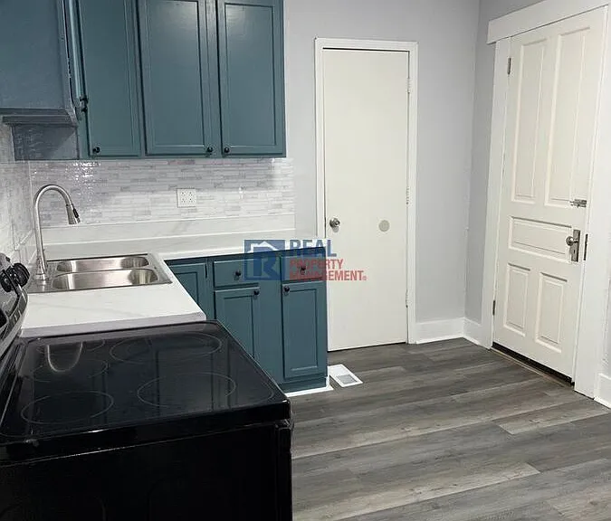 34 Mound St — Photo 3