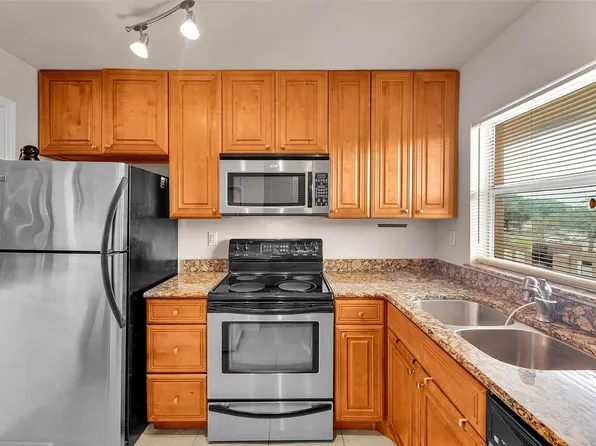 9261 Sunrise Lakes Boulevard #309, Sunrise, FL 33322