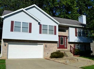 3211 W Woodhaven Dr, Bloomington, IN