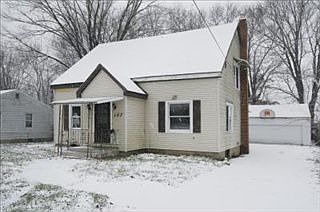 1st image of 147 Miller Ave