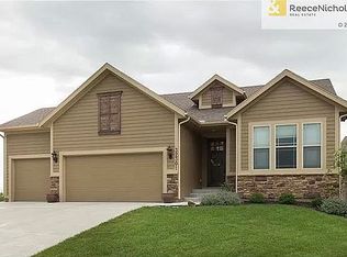 32301 W 165th Ter, Gardner, KS 66030