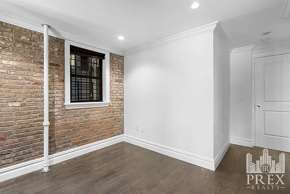 Rented by PREX Realty Corp | media 6