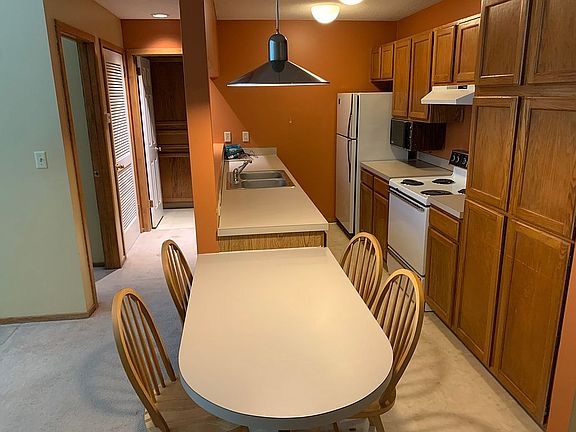 2nd image of 1223 N 9th St APT 106