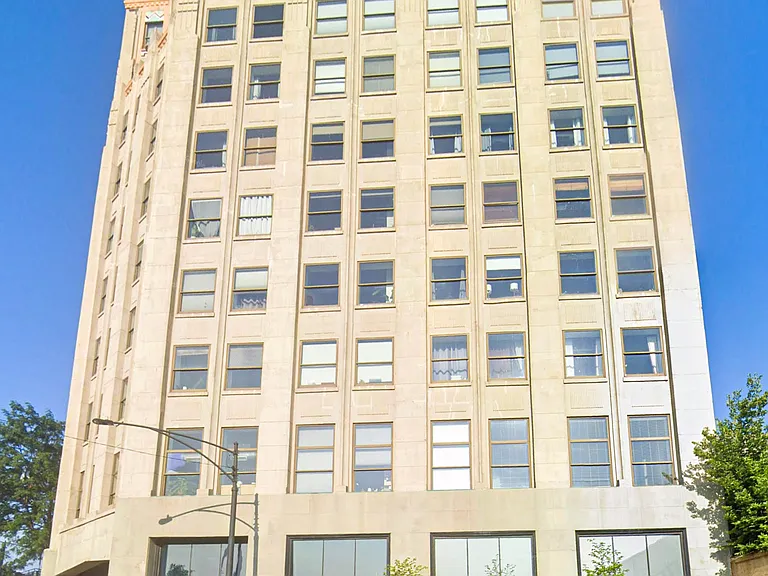1550 S Blue Island Ave #407 — Photo 12