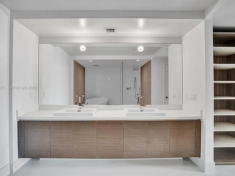 330 Sunny Isles Blvd #5-2205 — Photo 19