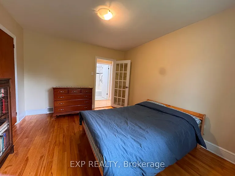 44 Clearview Ave — Photo 7