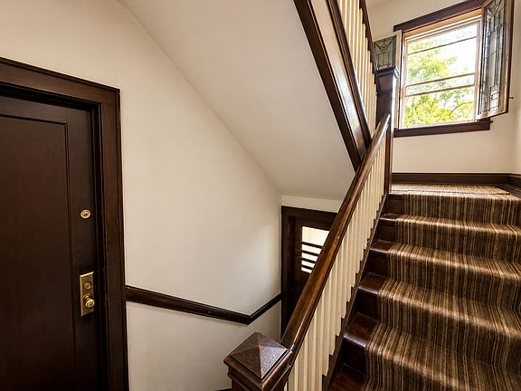 2nd image of 7414 S Chappel Ave