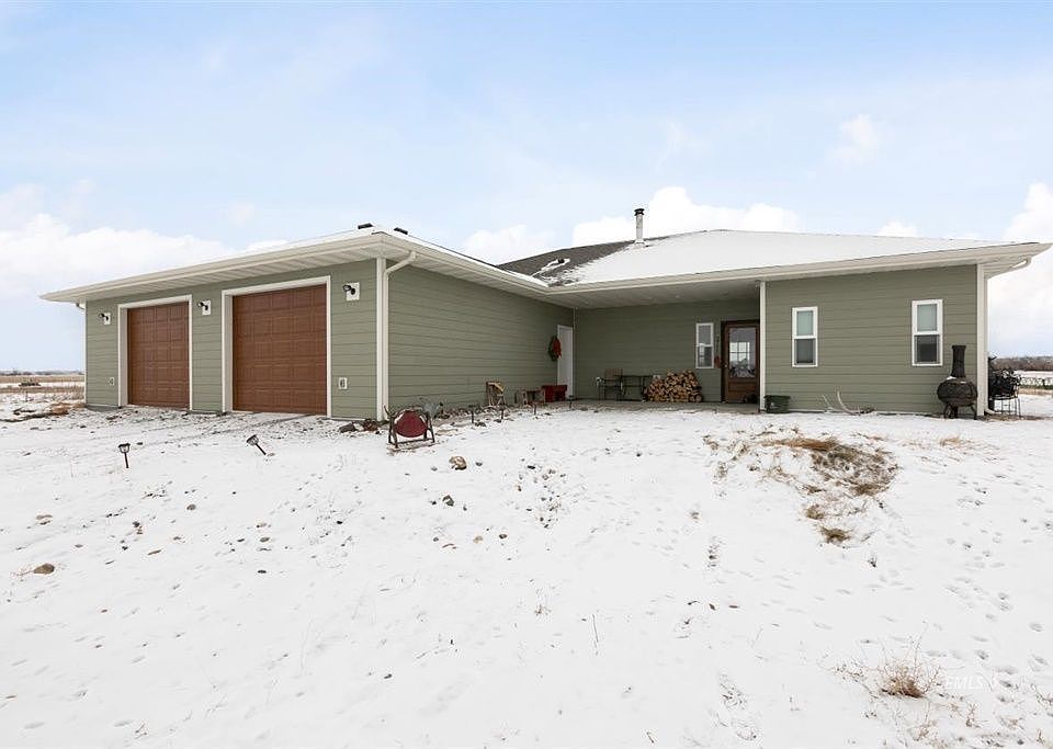 100 Old Highway 10, Hysham, MT 59038 Zillow