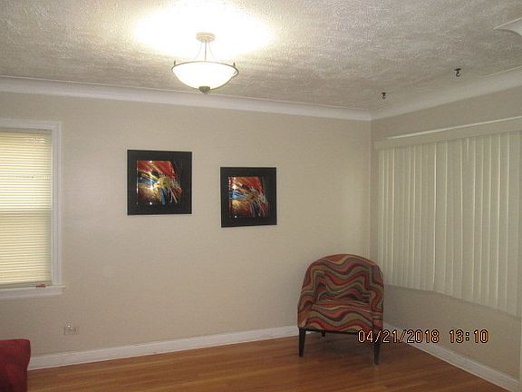 3rd image of 12057 S Stewart Ave