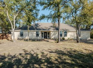 2350 Grindstone Rd, Millsap, TX 76066