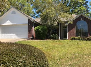 4 Cherry Shade Ct, Little Rock, AR 72211