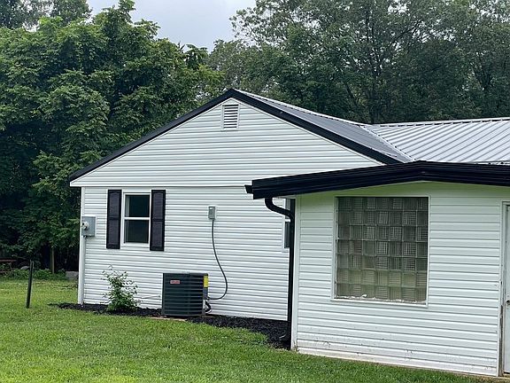 5th image of 9850 E State Road 58